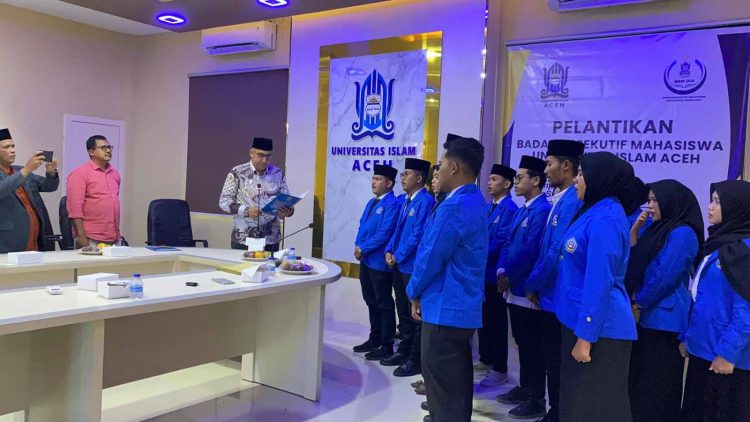 BEM Universitas Islam Aceh Resmi Dilantik, Rektor Harap Jadi Motor Penggerak Aspirasi Mahasiswa