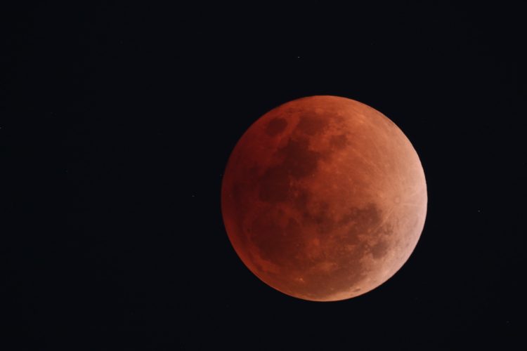 Fenomena Langka, Gerhana Bulan Total ‘Blood Moon’ Terlihat di Aceh 7-8 September 2025