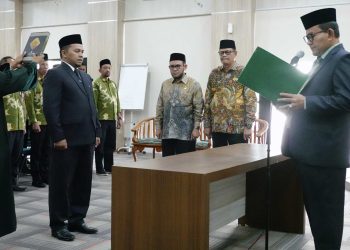 Kakanwil Kemenag Aceh Lantik Munawar sebagai Kakankemenag Kota Subulussalam