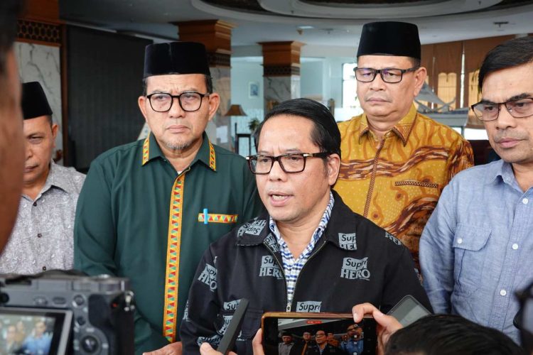 Kemenag Ajak ASN Berwakaf Rp10 Ribu per Bulan Bantu Pengentasan Kemiskinan