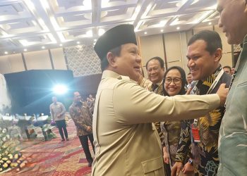 Momen Wagub Aceh Fadhlullah Disapa Presiden Prabowo di Pembukaan APKASI Otonomi Expo 2025