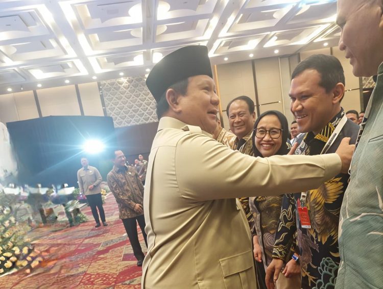 Momen Wagub Aceh Fadhlullah Disapa Presiden Prabowo di Pembukaan APKASI Otonomi Expo 2025