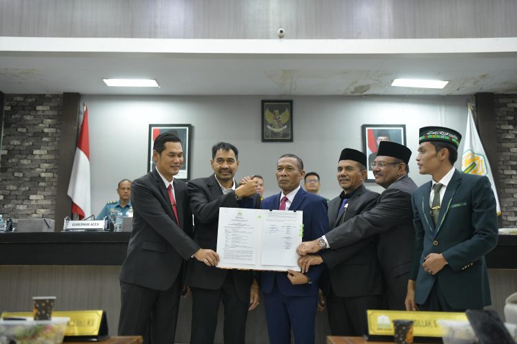 APBA Perubahan 2025 Senilai Rp11,1 Triliun Disahkan, Gubernur Aceh Dorong Optimalisasi Realisasi Anggaran