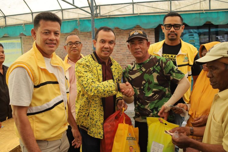 Golkar Banda Aceh Gelar Pasar Murah 2.000 Paket Sembako