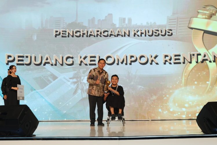 Bayu Satria dari Aceh Raih DPD Award 2025, Bukti Keterbatasan Bukan Halangan untuk Menginspirasi
