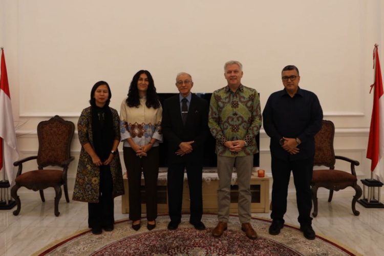 Dubes Kanada Jess Dutton Kunjungi Wali Nanggroe Aceh