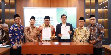Kemenhaj RI dan UIN Ar-Raniry Aceh Teken MoU Sertifikasi Pembimbing Haji dan Umrah