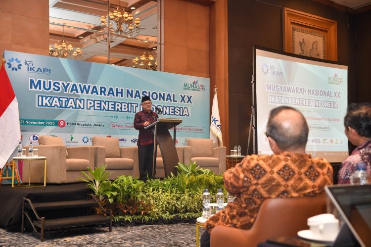 Mendikdasmen di Munas IKAPI PR Siswa Harus Mengajak Membaca dan Menulis, Bukan Sekadar Mengerjakan Soal