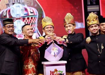 Pekan Kebudayaan Aceh Barat 2025 Resmi Dibuka Wagub Fadhlullah, Meriahkan HUT ke-437 Meulaboh