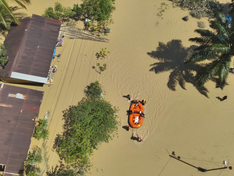 Basarnas Kerahkan KN SAR Purworejo 101 untuk Perkuat Operasi SAR Bencana Aceh