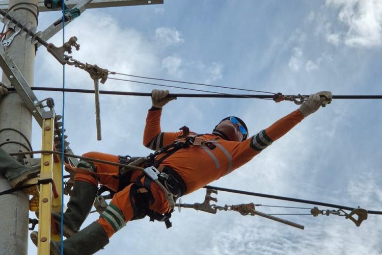 PLN Pastikan Sistem Kelistrikan Aceh Pulih, Seluruh Gardu Induk Beroperasi Normal