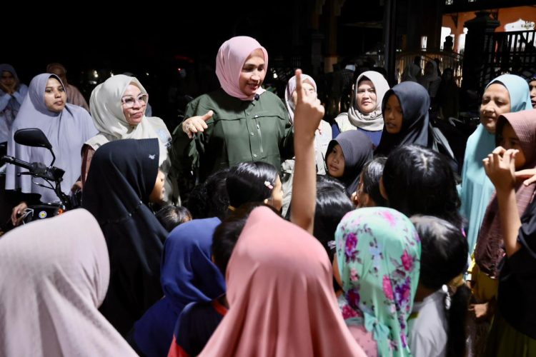 Bunda PAUD Aceh Berbaur dengan Anak-anak di Posko Pengungsian Banjir Bireuen