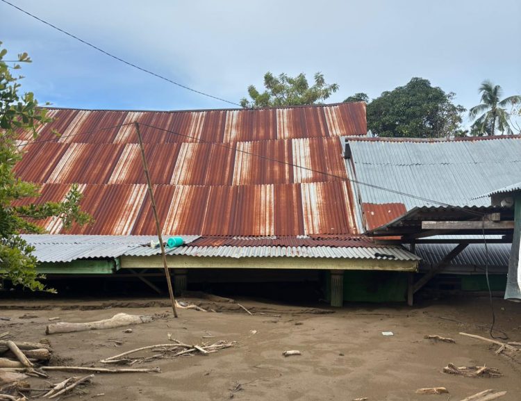 Paket COD dari Gunung