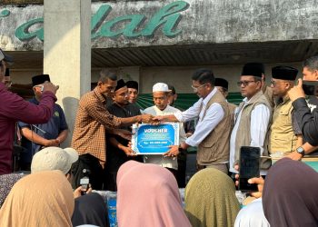 Kemenag Salurkan Bantuan untuk Warga dan Masjid Terdampak Banjir di Aceh Utara