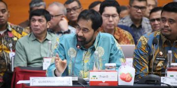 Mualem di Rakor Satgas Dari Tanggap Darurat ke Pemulihan Aceh