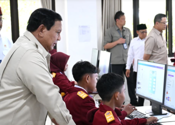 Presiden Prabowo Resmikan 166 Sekolah Rakyat, Perkuat Literasi hingga Wilayah 3T