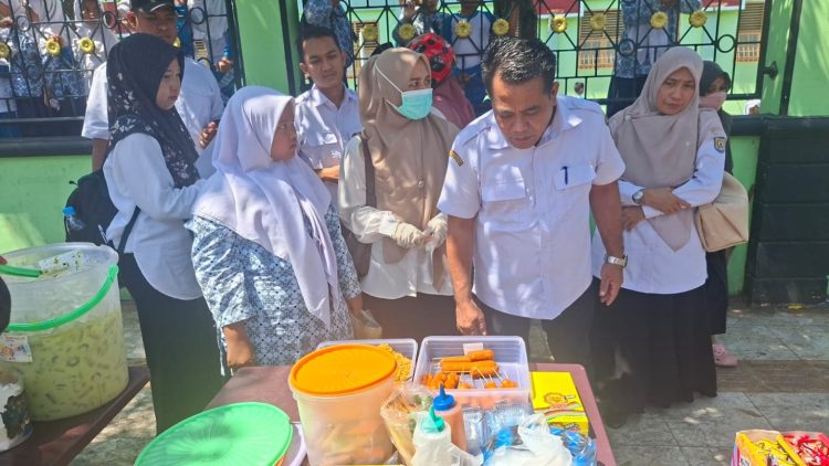 Dinkes Banda Aceh Sidak Jajanan Sekolah, Pastikan Pangan Aman bagi Pelajar