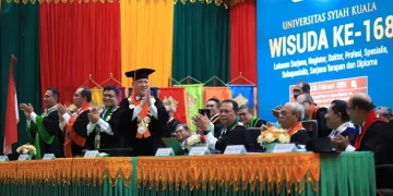 Rektor USK Sampaikan Pidato Terakhir di Wisuda ke-168, Ajak Lulusan Peduli Sosial dan Siap Hadapi Era AI