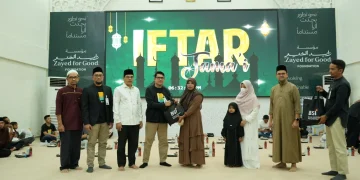 ITF UIN Ar-Raniry Salurkan 100 Paket Sembako untuk Duafa dan Petugas Kebersihan Jelang Idul Fitri