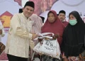 Buka Puasa di Huntara Pidie Jaya, Wagub Aceh Dengarkan Keluhan Warga Korban Bencana