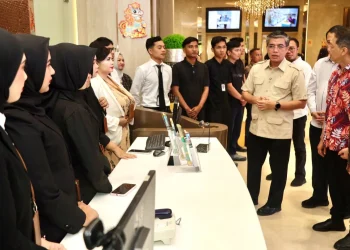 Menaker Yassierli Tugas Magang Harus Relevan dengan Pendidikan, Ini Alasannya