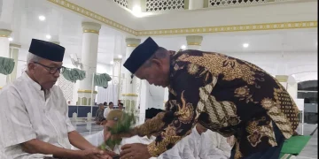Imeum Mukim Tungkop Peusijuek 48 Calon Jamaah Haji
