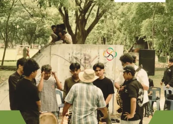 Bunyi Sederhana, Kerja yang Tidak Sederhana