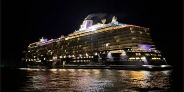 Basarnas Banda Aceh Evakuasi Kru Kapal Pesiar Mein Schiff 6 yang Sakit di Selat Malaka