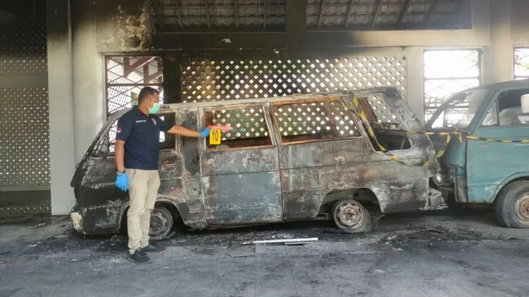 Gedung Fakultas Pertanian USK Terbakar, Inafis Polresta Banda Aceh Lakukan Penyelidikan