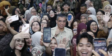 Menaker Yassierli Program Magang Nasional Perkuat Kesiapan Kerja Generasi Muda