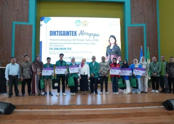 Wamendiktisaintek Stella Christie Motivasi Mahasiswa Penerima KIP Kuliah di USK