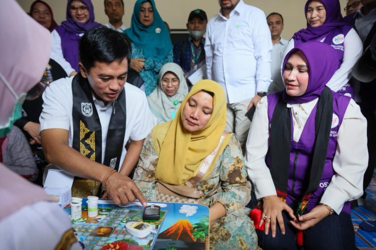 Wamenkes Ungkap Faktor Rendahnya Imunisasi di Aceh, TP Posyandu Siap Bergerak