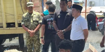 Ketua Komisi II DPRA Pantau Pasar Murah di Tangse, Dorong Penambahan Kuota Subsidi