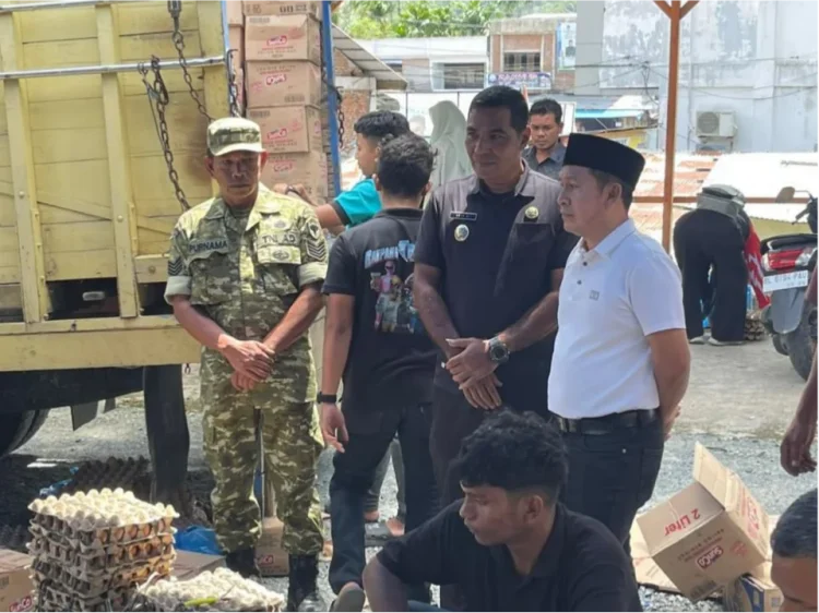 Ketua Komisi II DPRA Pantau Pasar Murah di Tangse, Dorong Penambahan Kuota Subsidi