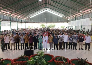 Dayah Jeumala Amal Wisuda 588 Murid, Siap Cetak Generasi Unggul di Era AI