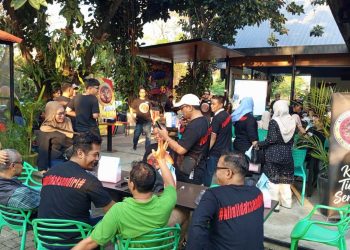Alumni SMPN 141 Jakarta Angkatan 1993 Gelar Reuni 33 Tahun di Kedai Aceh Lampoh Kemang