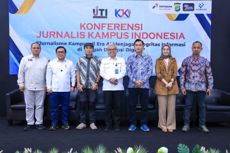 Kemnaker dan IJTI Tingkatkan Kompetensi AI Jurnalis Kampus untuk Hadapi Dunia Kerja Digital