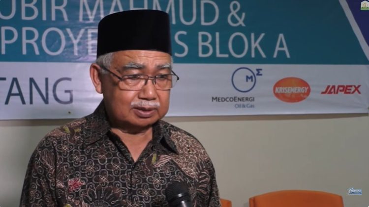 Mantan Gubernur Aceh Zaini Abdullah Meninggal Dunia, Dishalatkan di Masjid Raya Baiturrahman