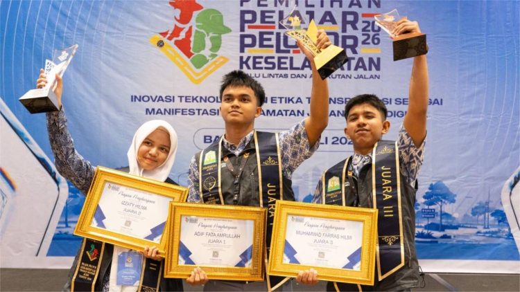 Dari TikTok ke Juara Aceh Kisah Siswa Sabang Ciptakan Inovasi Keselamatan Berkendara
