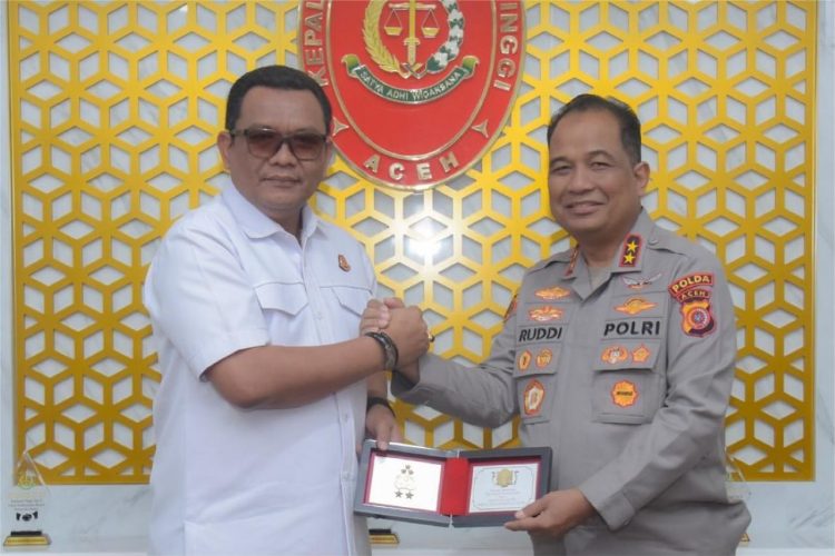 Kapolda Aceh yang Baru Sambangi Kejati Aceh, Perkuat Sinergi Penegakan Hukum