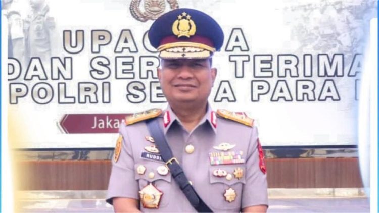 Kapolri Lantik Ruddi Setiawan sebagai Kapolda Aceh, Resmi Gantikan Marzuki Ali Basyah