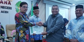 Rektor UIN Ar-Raniry Indonesia Emas 2045 Tak Cukup Andalkan Teknologi dan Ekonomi