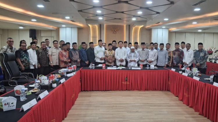 Yusril Dorong Penyelesaian Status Tanah Wakaf Blang Padang, Usulkan Isbat di Mahkamah Syar'iyah Aceh