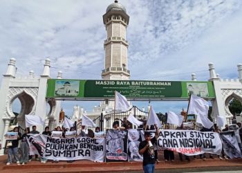 9 Bulan Bencana Aceh-Sumatra, Koalisi Sipil Kibarkan Bendera Putih dan Desak Status Nasional