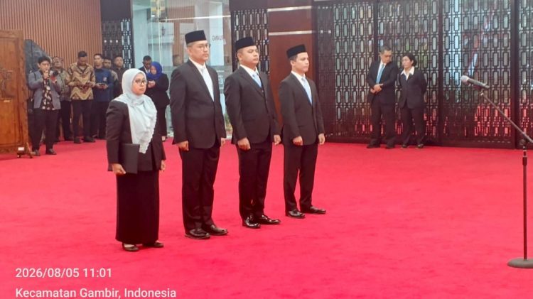 Bahlil Lantik Mawardi Nur sebagai Kepala BPMA, Pimpin Pengelolaan Migas Aceh