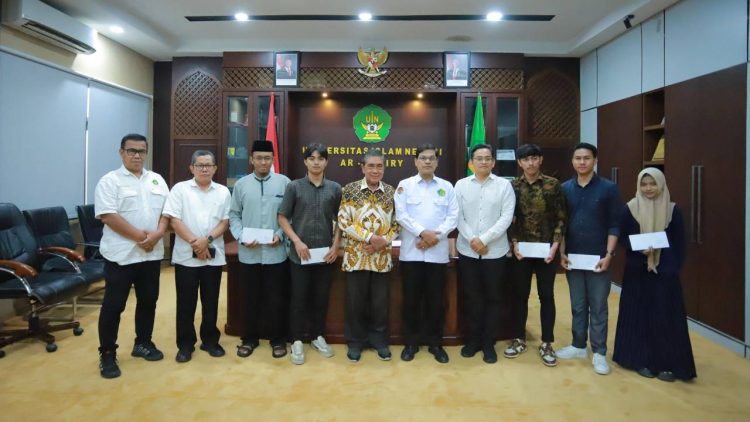 Enam Mahasiswa UIN Ar-Raniry Terima Beasiswa Amal Salih Syaukath Group 2026