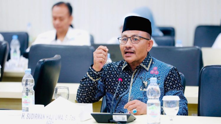 Haji Uma Minta RUU Migas Tak Geser Kewenangan Aceh dalam Pengelolaan Migas