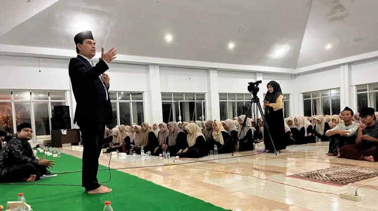 1.630 Mahasantri UIN Ar-Raniry Ikuti Orientasi Ma’had, 607 Jalani Pembinaan 3 Bulan di Asrama