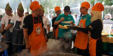 65 Tahun USK, Keluarga Besar Kampus Rayakan Kebersamaan lewat Fun Walk dan Festival Keluarga