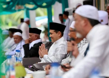 Dek Fadh Hadiri Maulid dan Muzakarah Ulama Aceh ke-15 di Dayah Bustanul Huda
